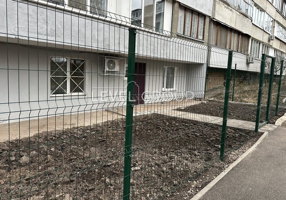 Вавілових вул., 13а