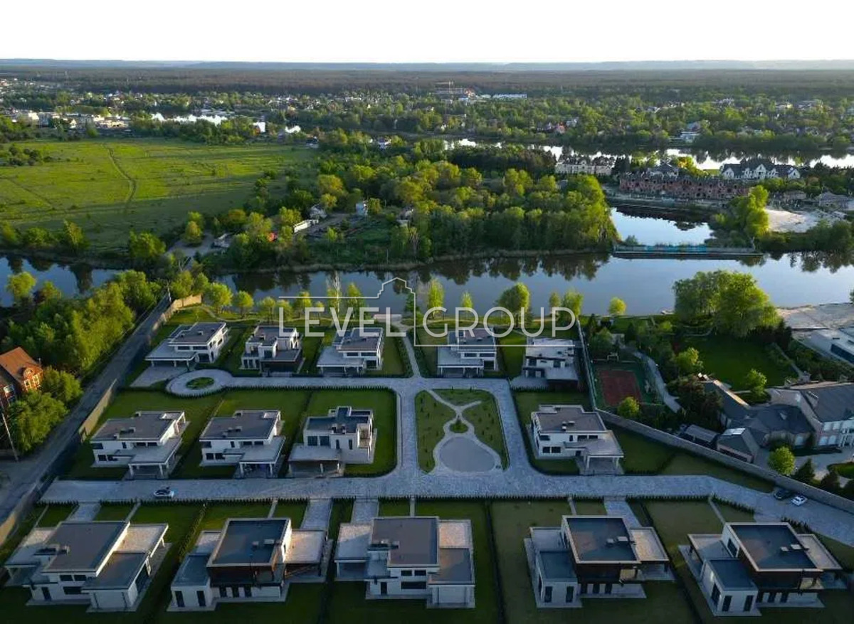 Starokyivska St., 123