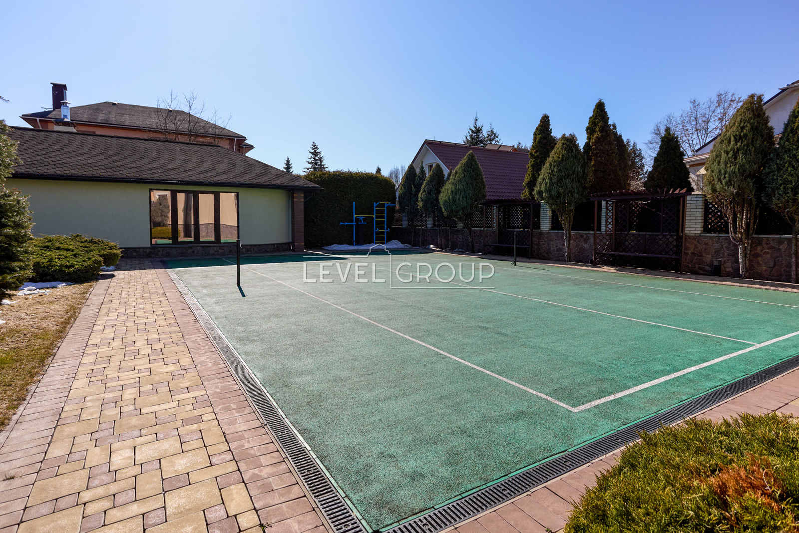 Ірпінська вул., 31