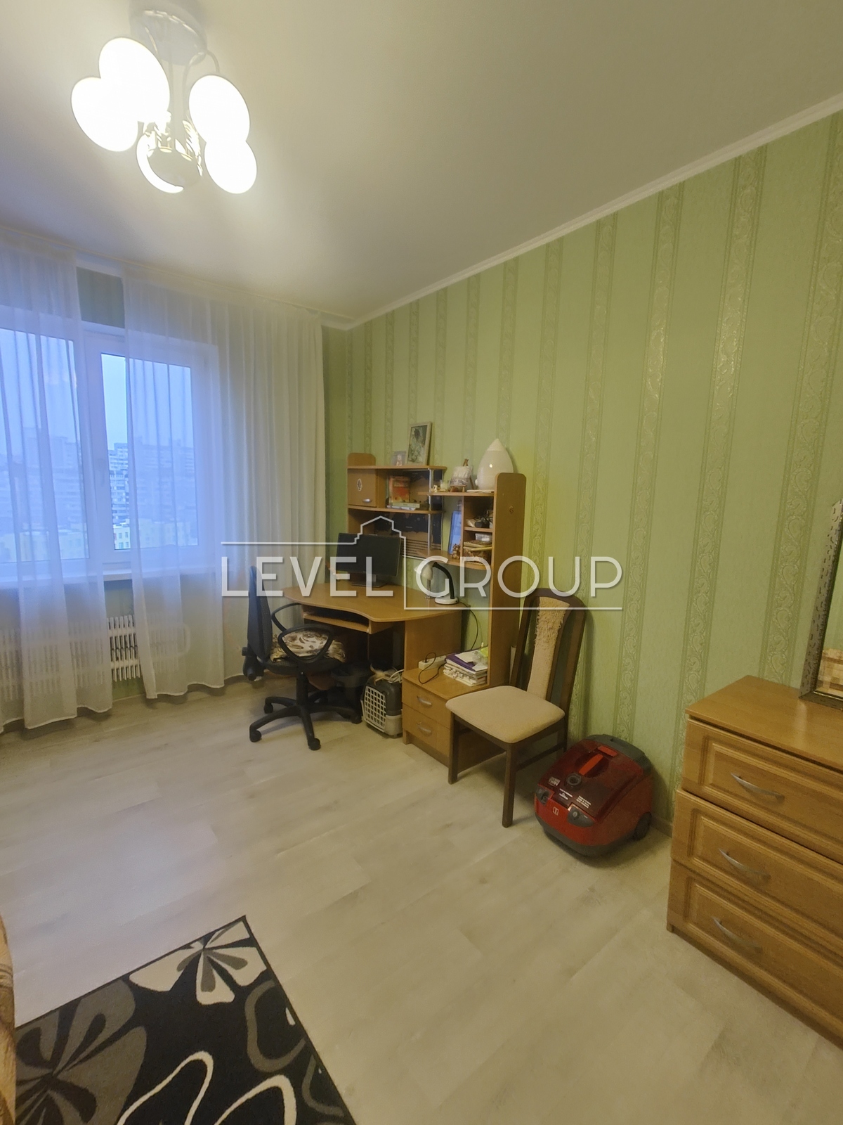 Petro Hryhorenko Ave., 25