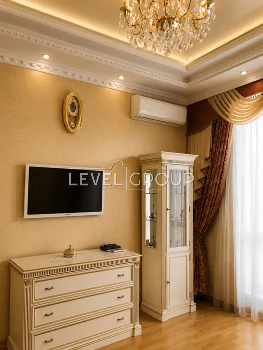Дарвіна вул., 6