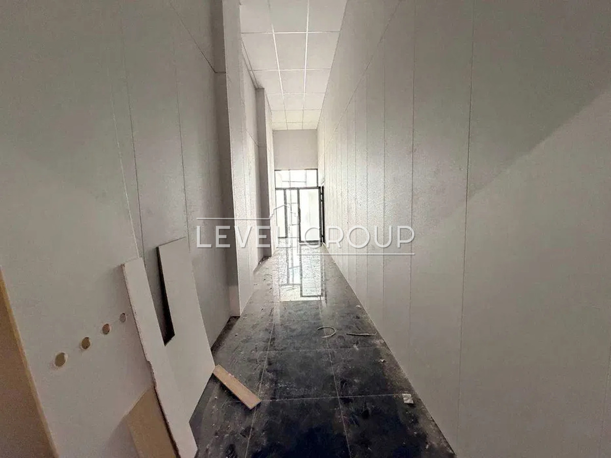 Mykola Bazhan Ave., 17