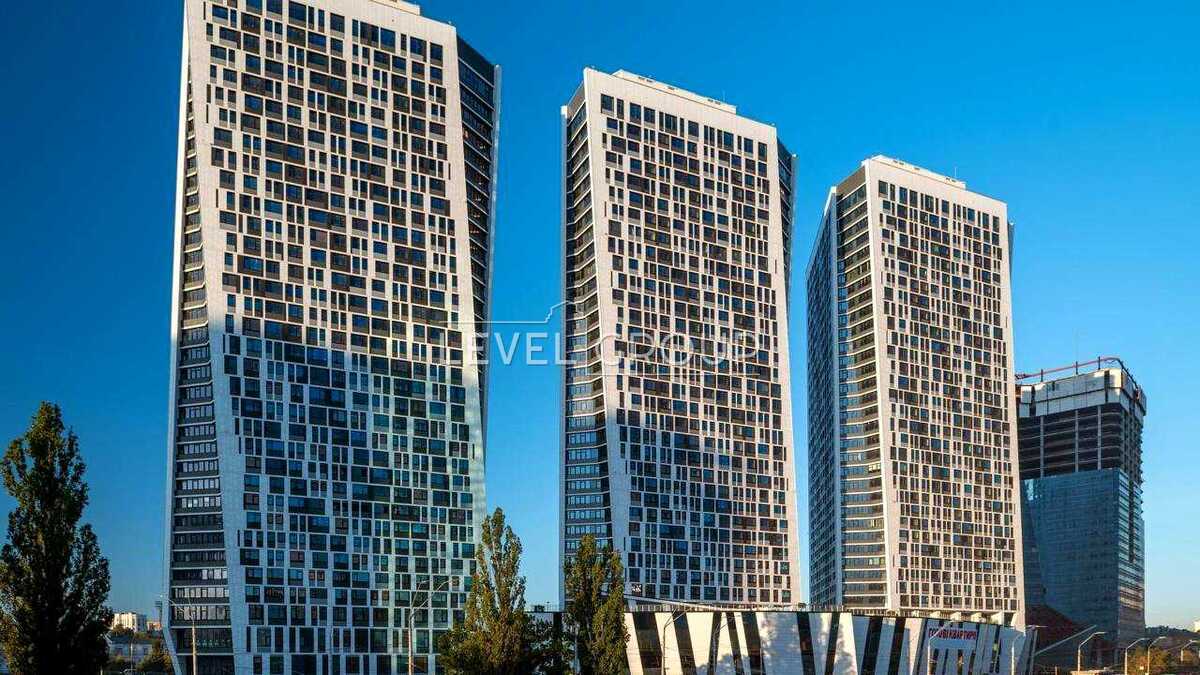 Beresteyskyi Ave. (Poles), 11