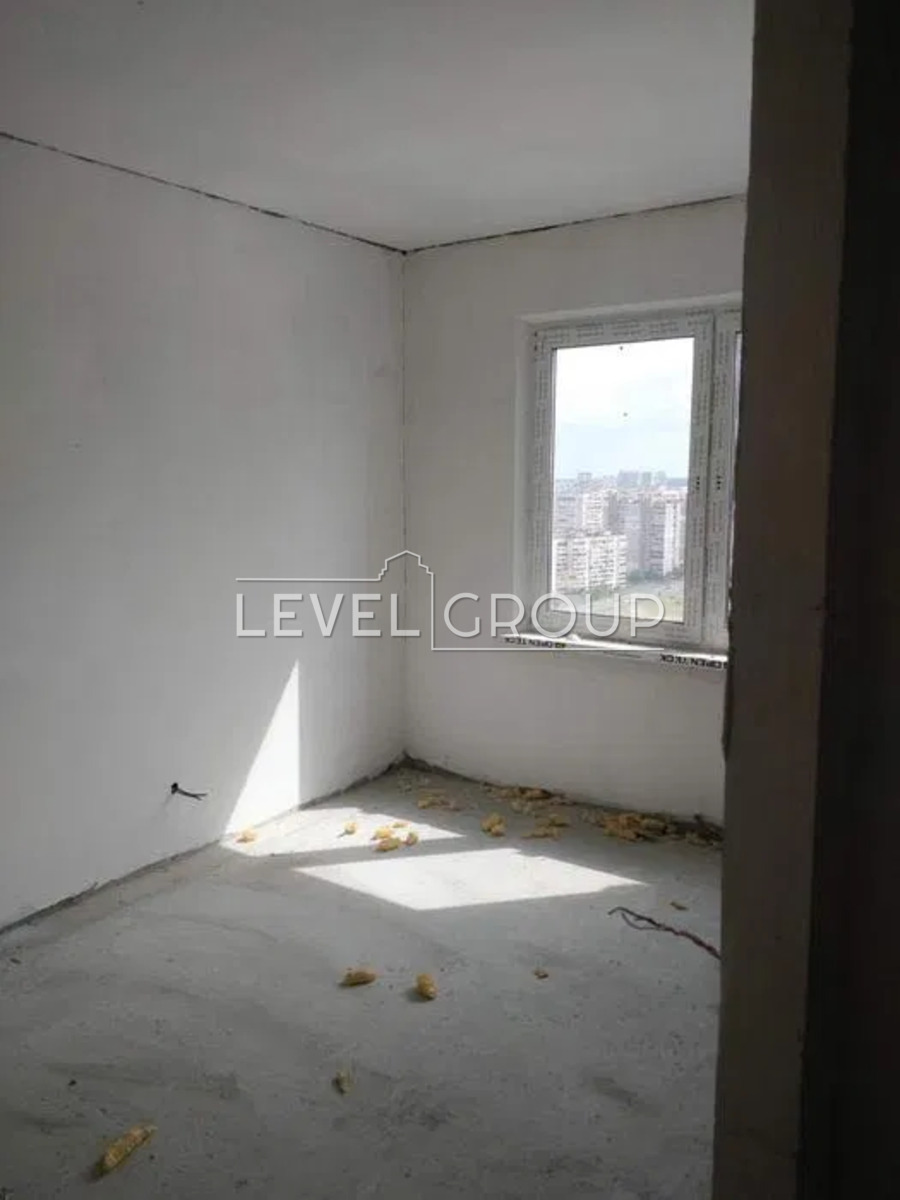 Borys Gmyri St., 22b