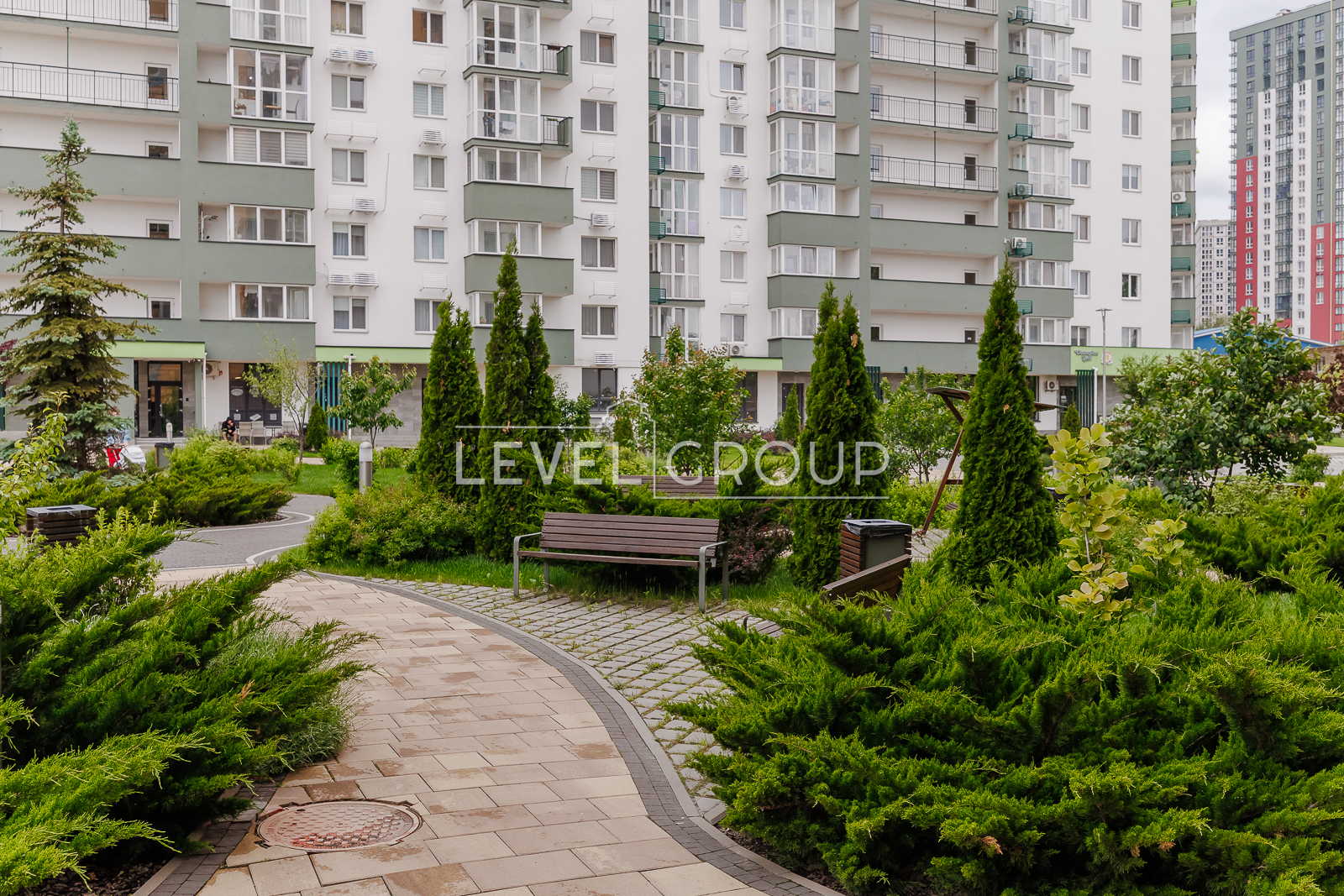 Ivan Vyhovsky St. (Marshal Grechka), 10b