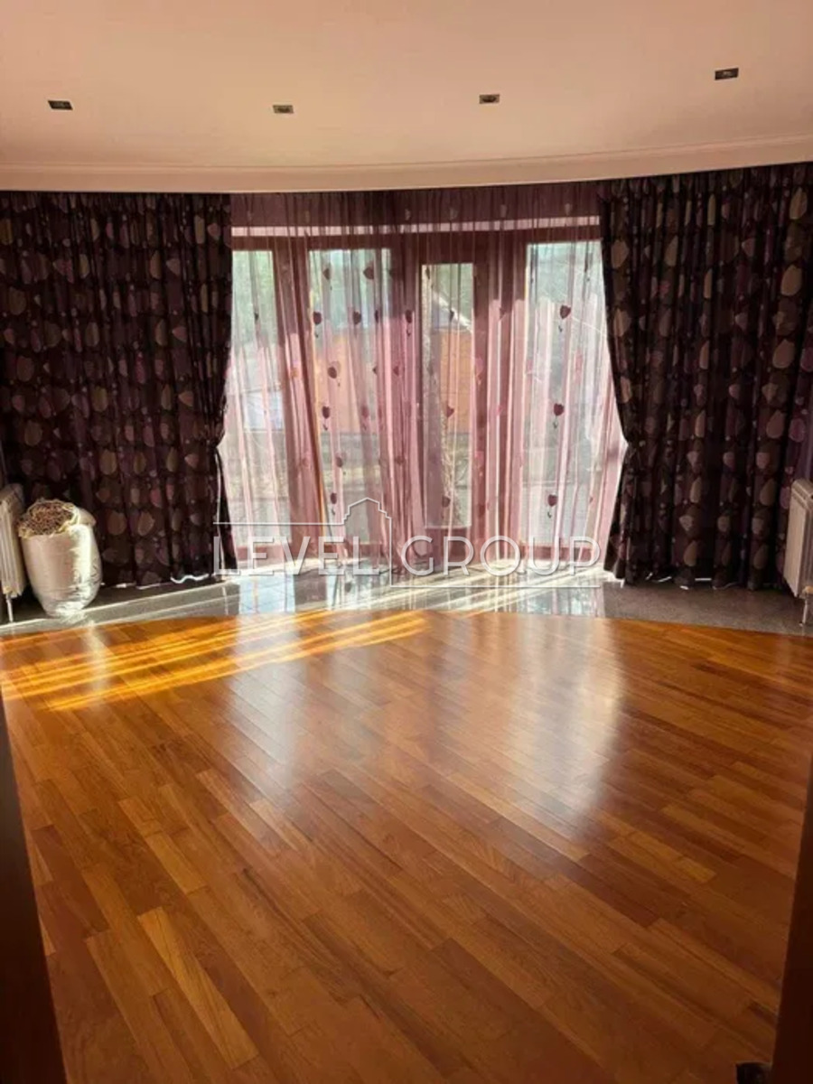 Шевченка, 18