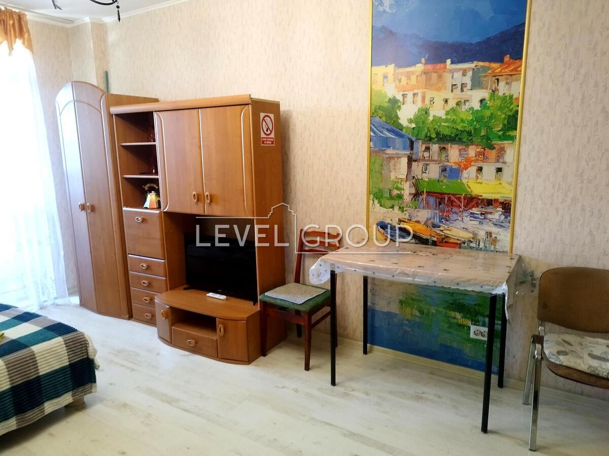 Михайла Максимовича вул. (Онуфрія Трутенка)