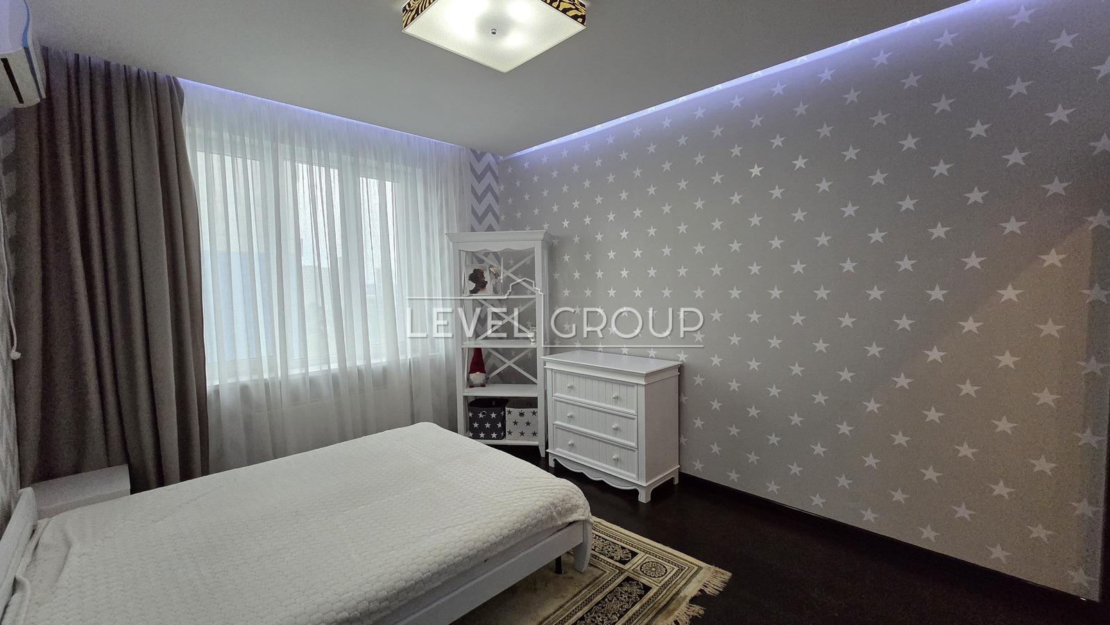 Dniprovska embankment, 14a