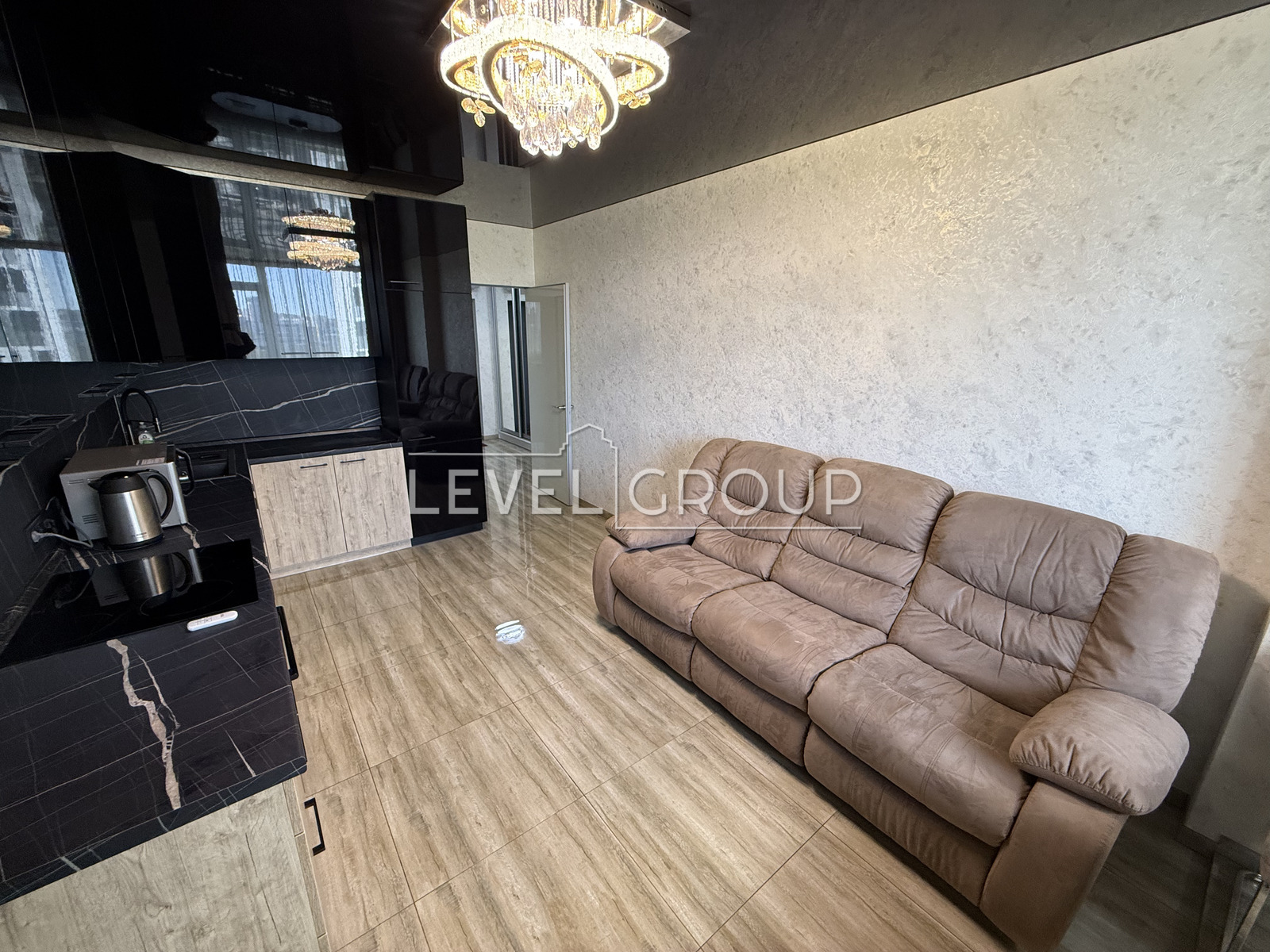 Берестейський просп. (Перемоги), 11к2