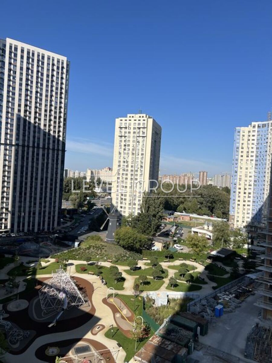 Академіка Заболотного, 14