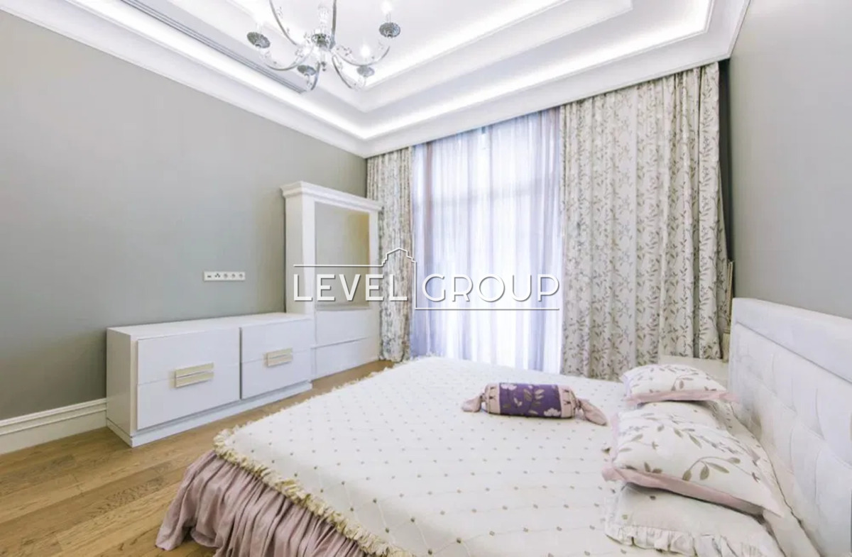 Новоселицька вул., 10