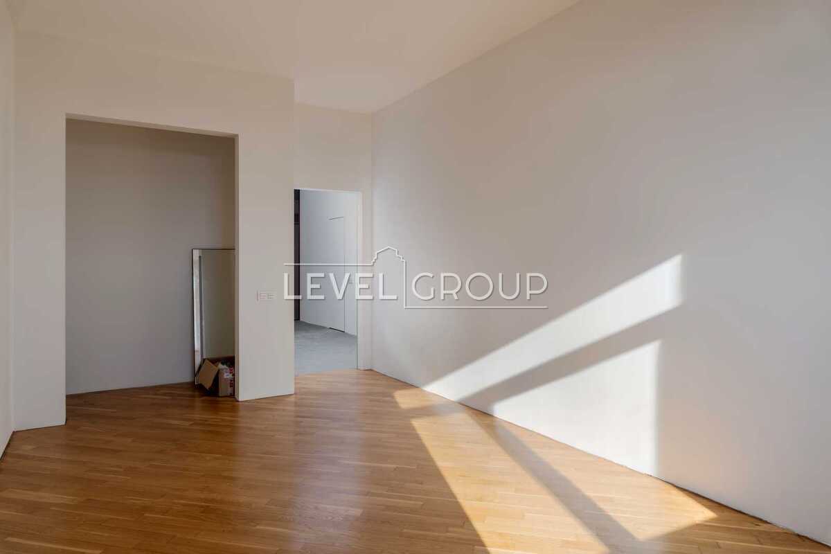 Yevhen Konovalets St. (Shchorsa), 36b