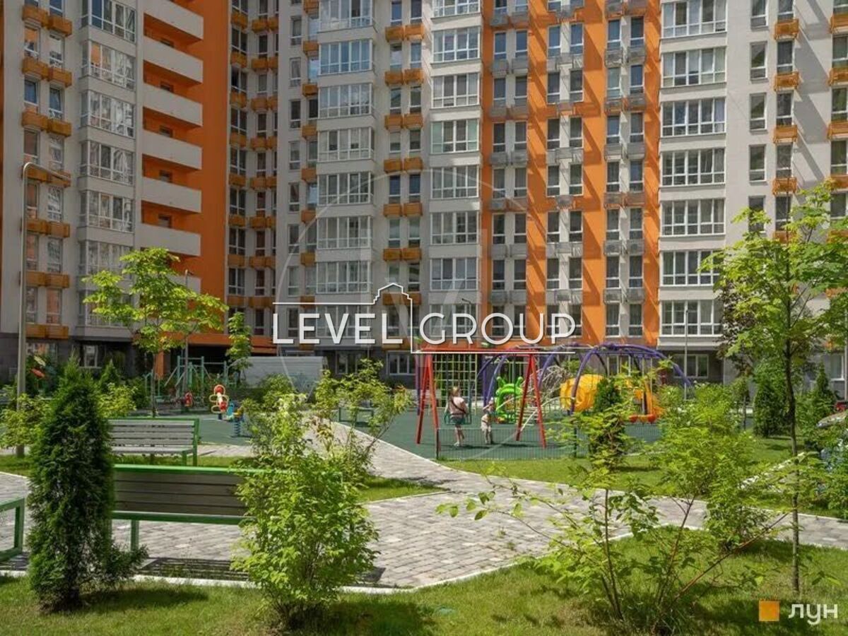 Olesya Berdnyk St., 1