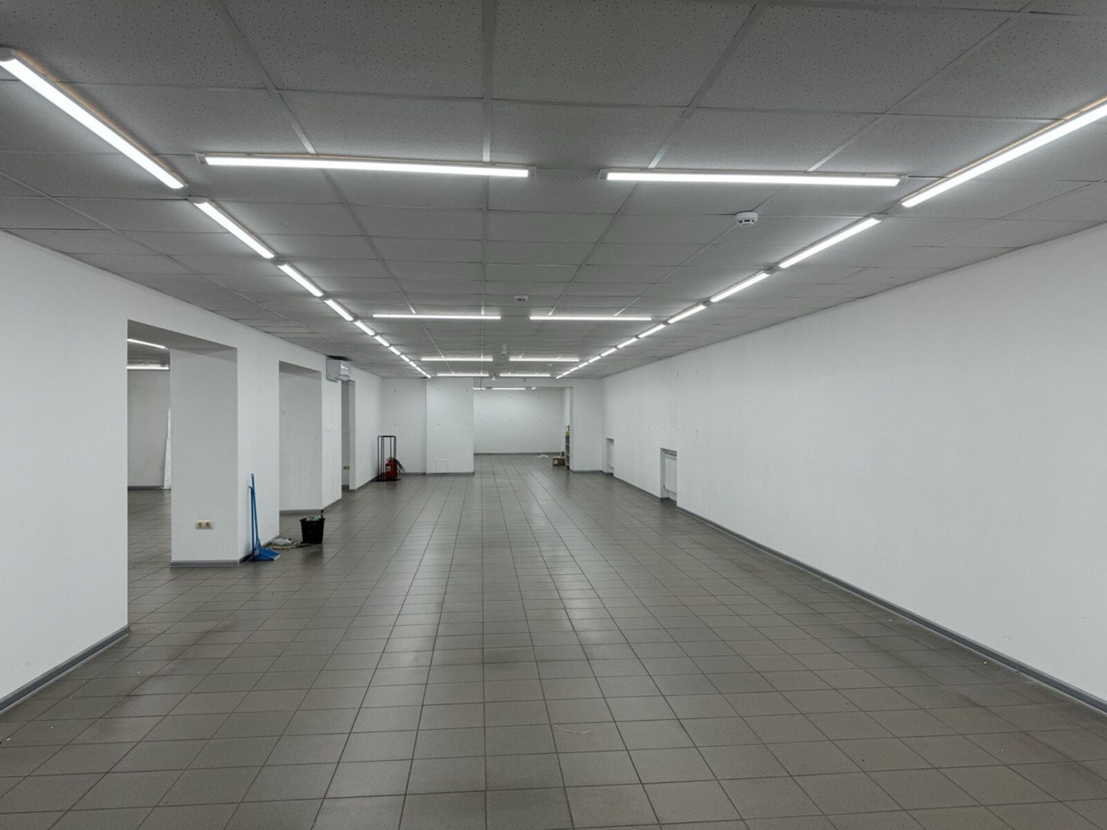 Prospect Mira, 3