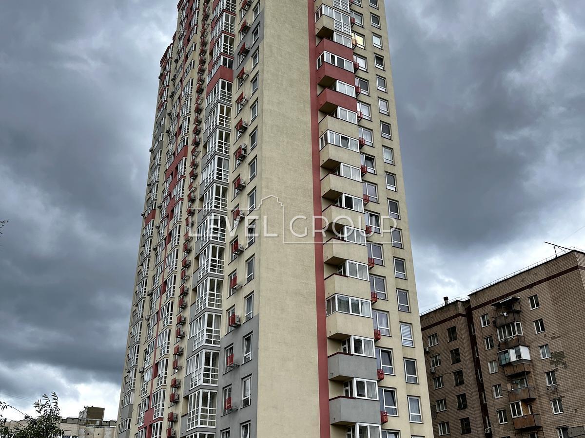 Vasyl Stus St., 7B
