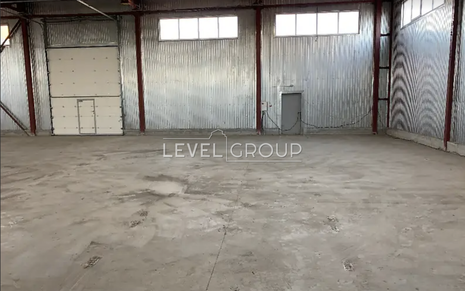 Кленовий узвіз, 1