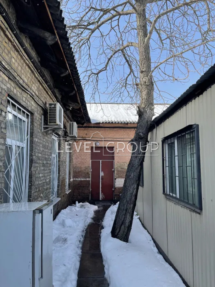 Деревообробна вул., 5д