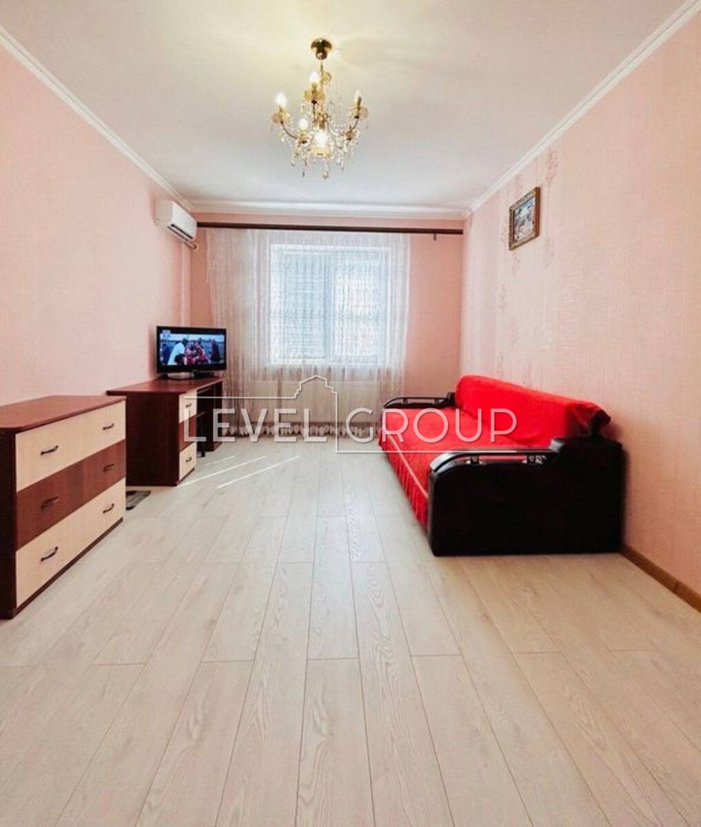 Lesia Ukrainka St., 11