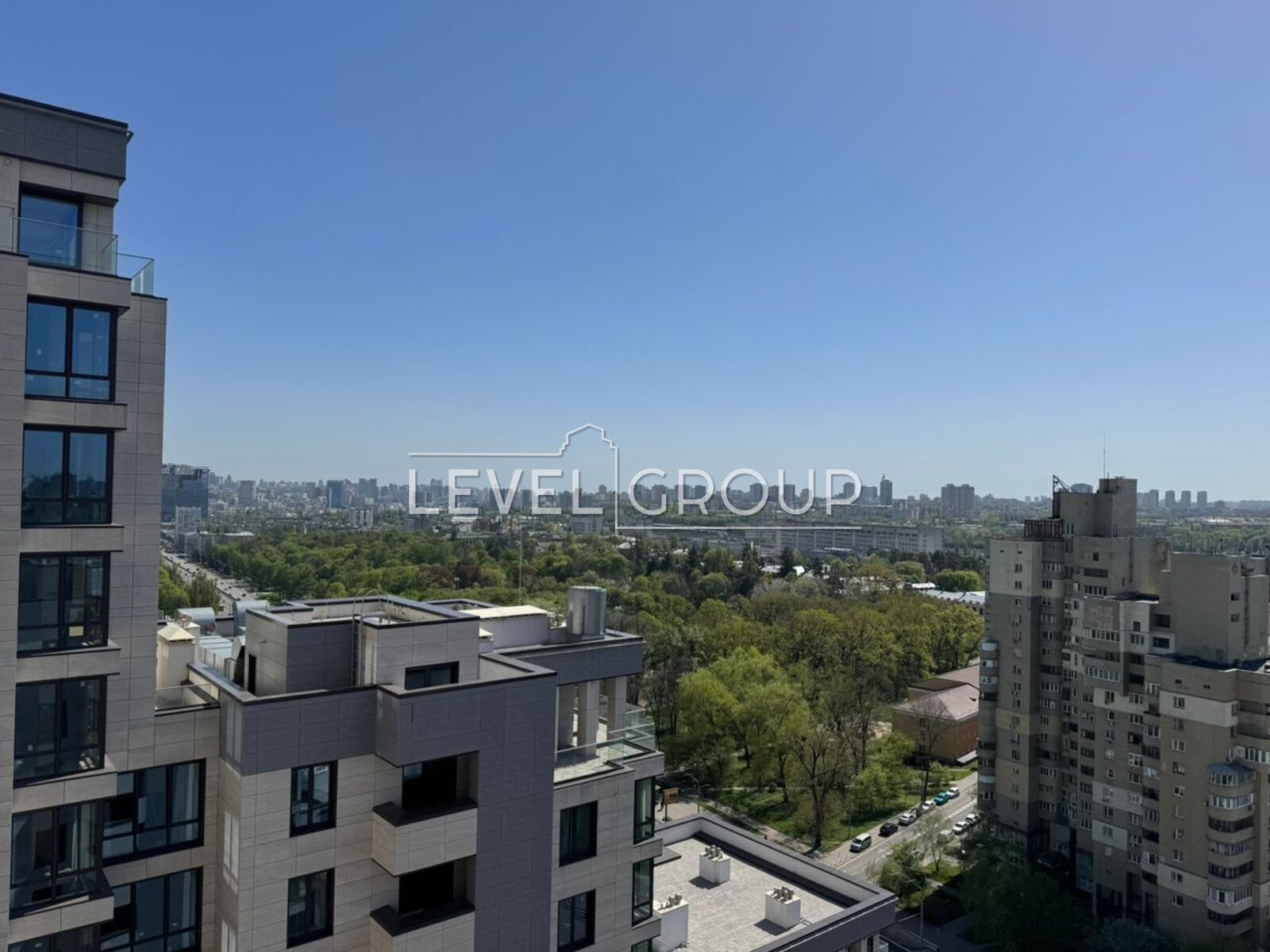 Берестейський просп. (Перемоги), 42А