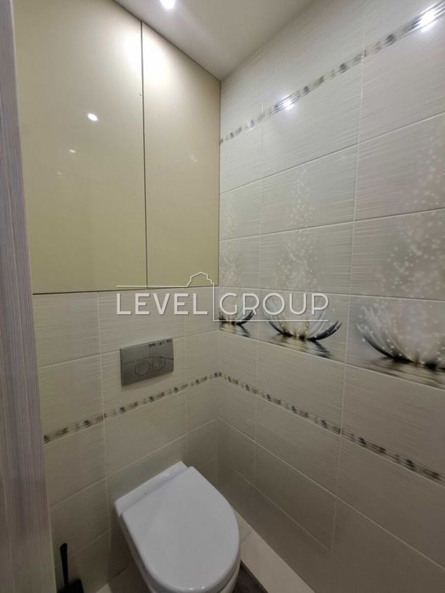 Митрополита Андрея Шептицького вул. (Анатолія Луначарського), 3б