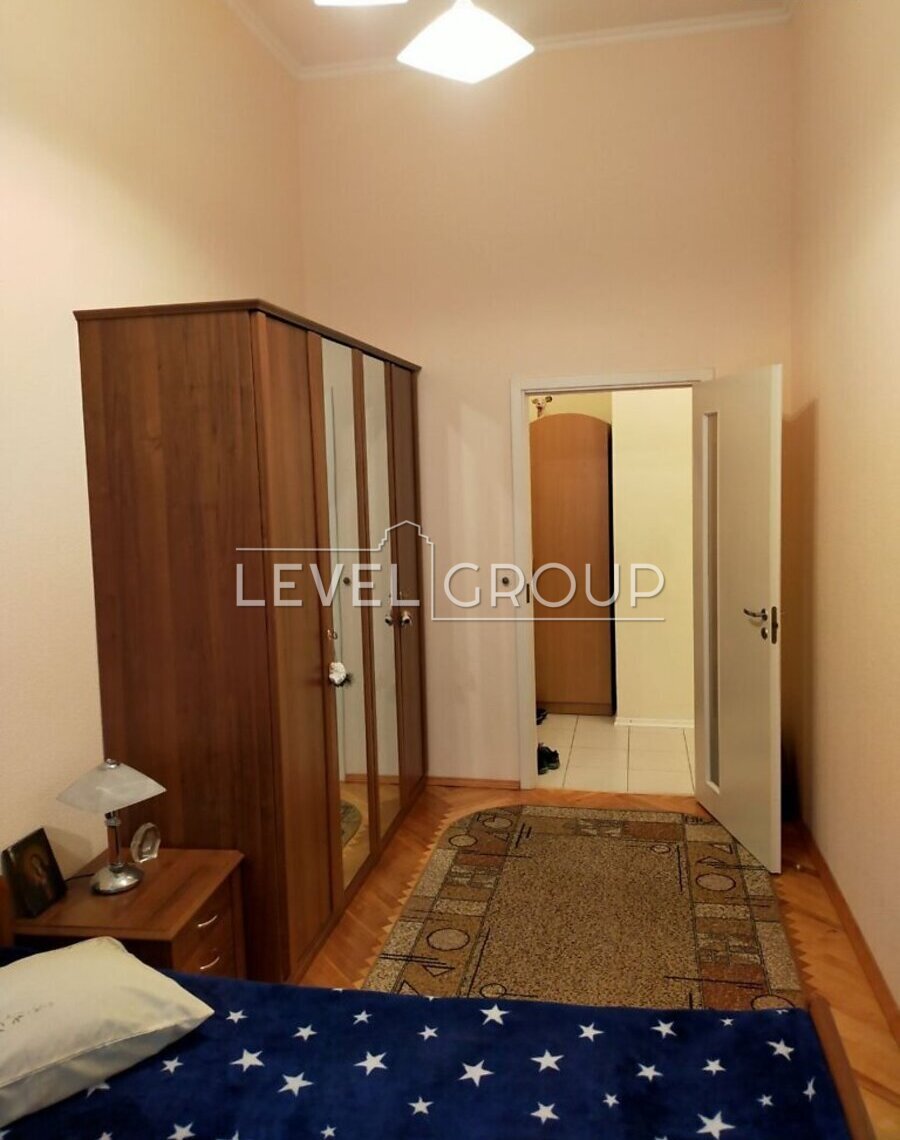 Cтрілецька, 7/6