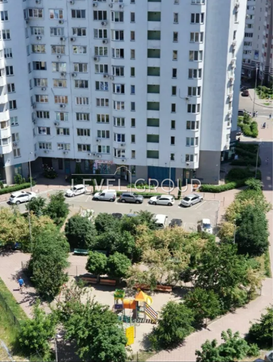 Єлизавети Чавдар вул., 11