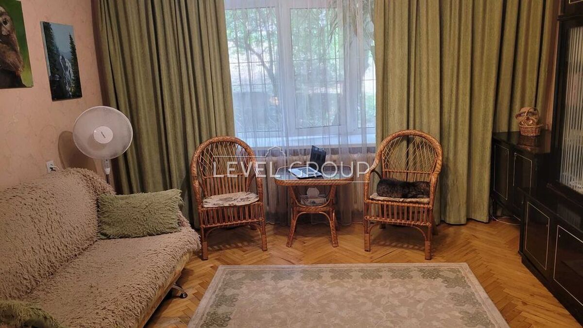 Половецька вул., 16-а