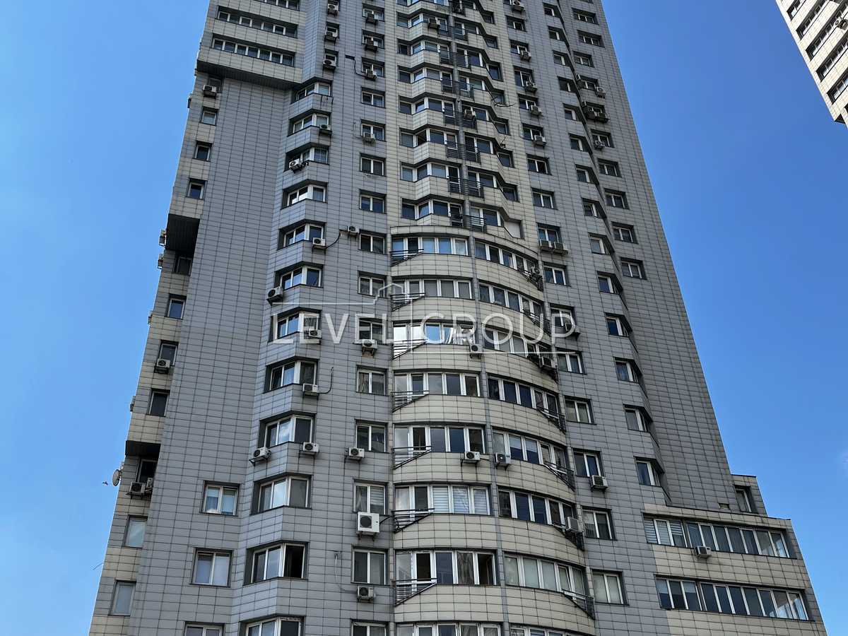 Vadym Getman St., 1B