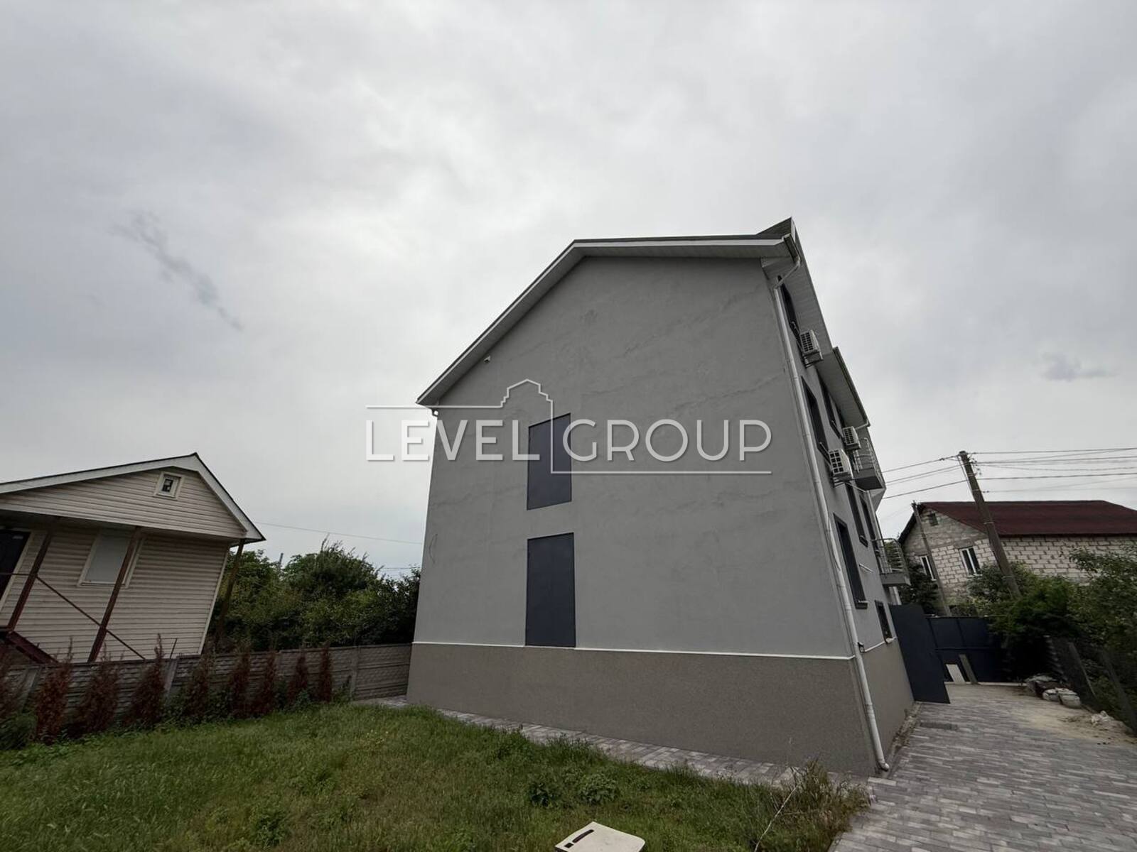 Konstantin Arefieva St., 36