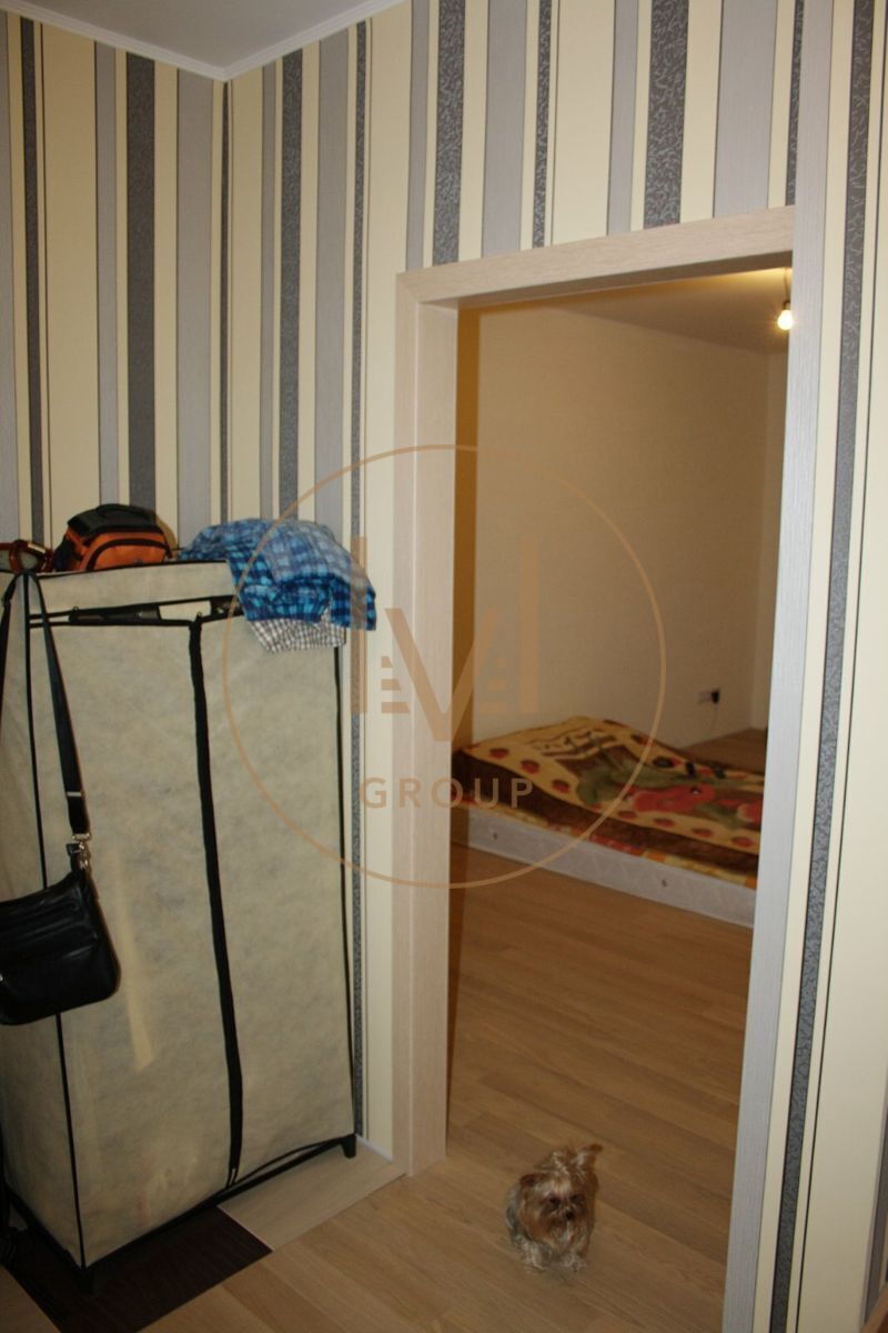 Регенераторна вул., 4