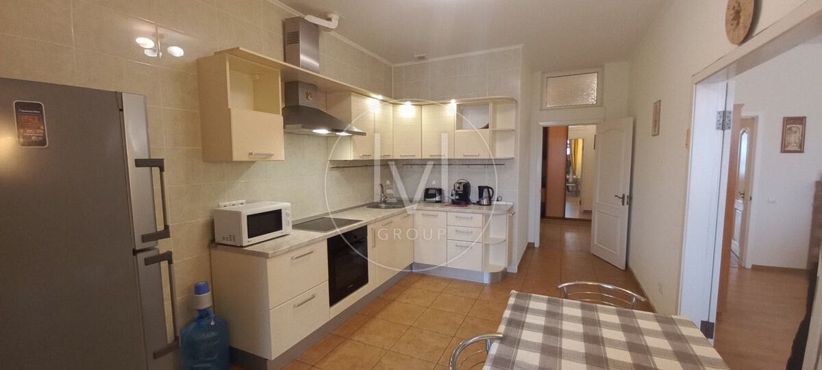 Yevgena Konovaltsia str. (Schorsa), 36v