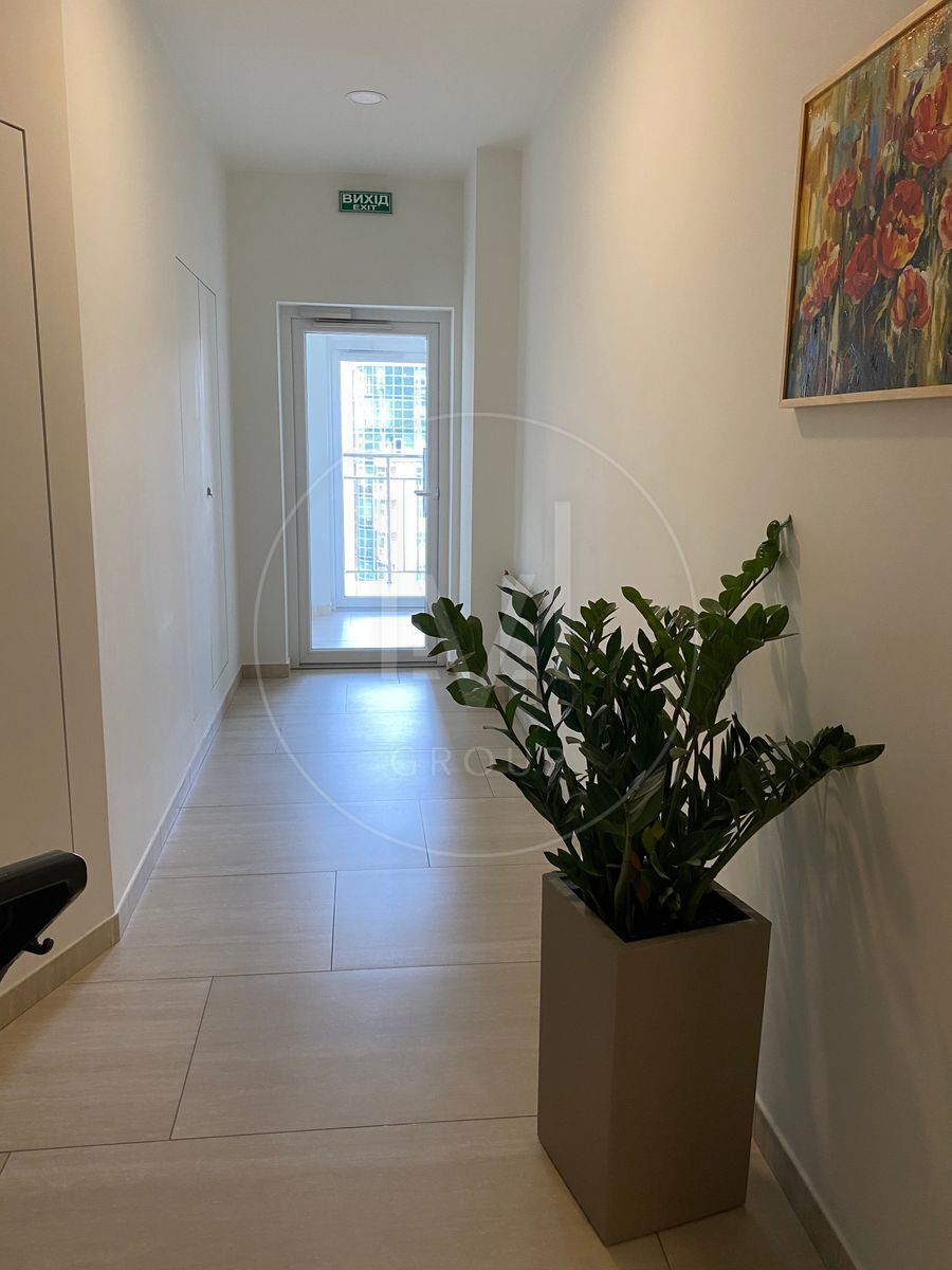 Buslivska St., 12