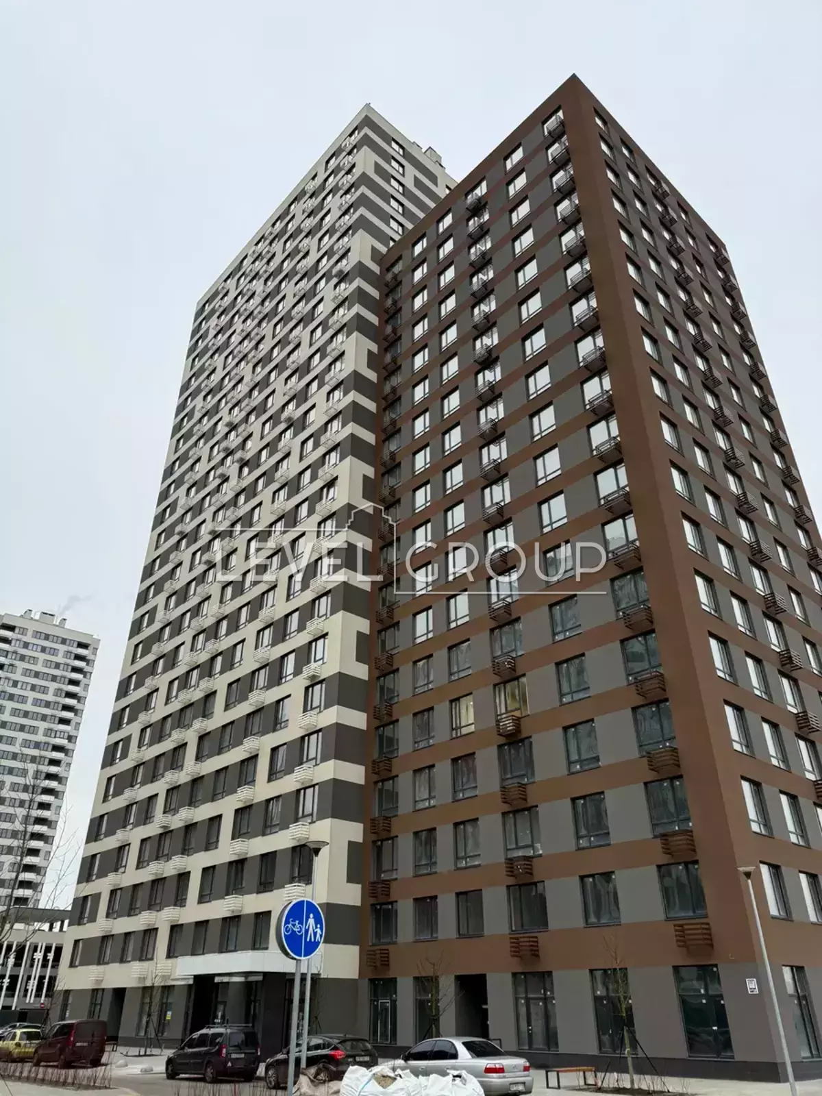 Всеволода Змієнка вул., 13