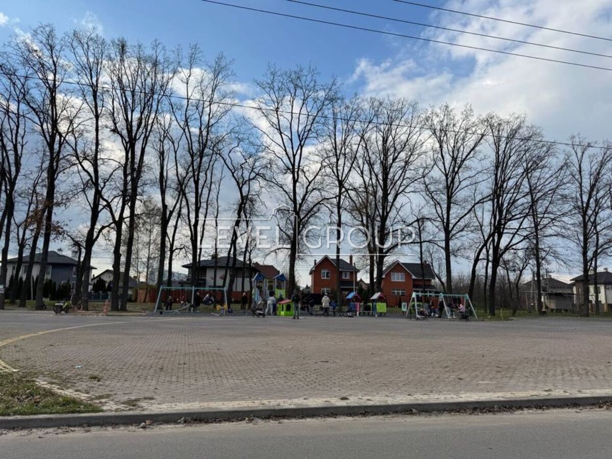 Миколаївська вул., 101