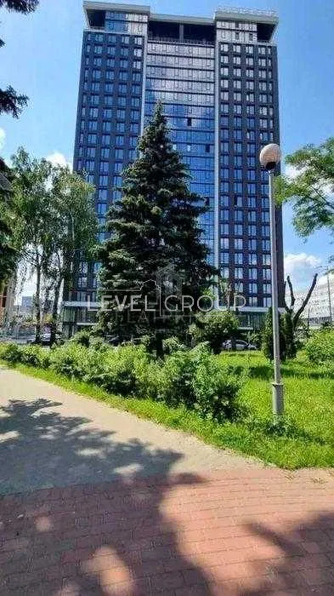 Дегтярівська вул., 17