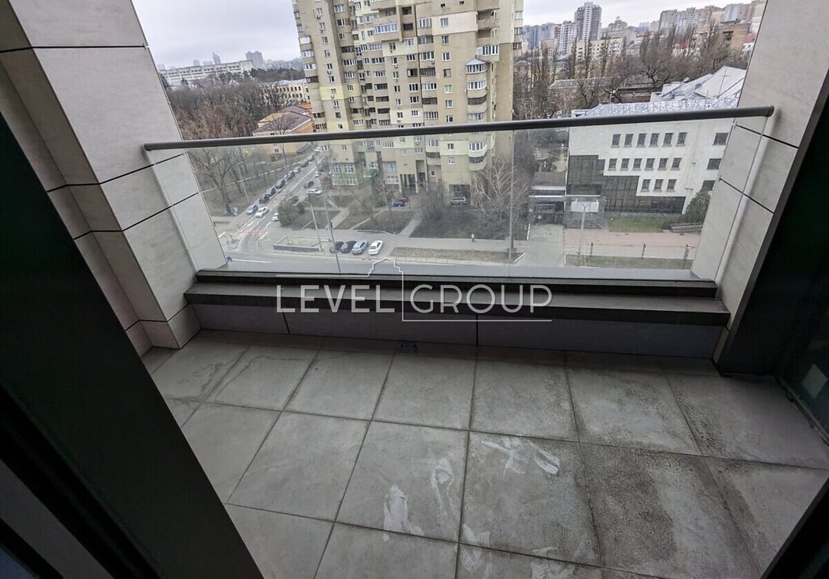 Beresteyskyi Ave. (Peremohy), 42a