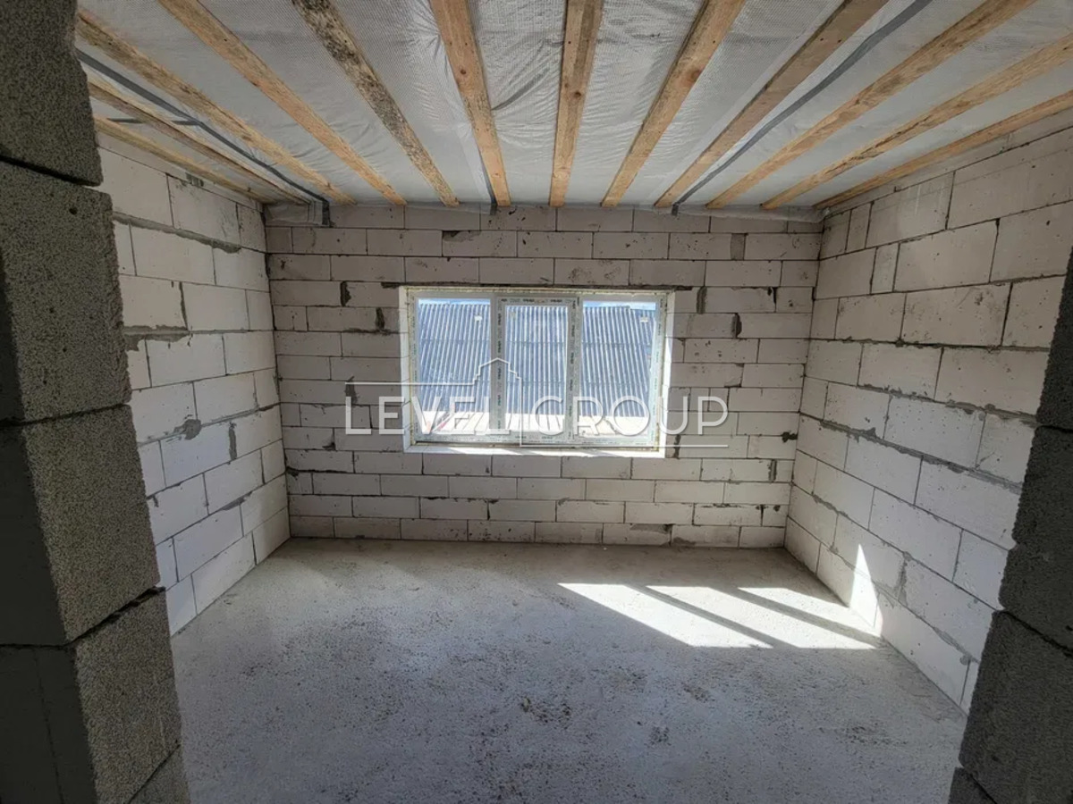 вул. Садова, 4