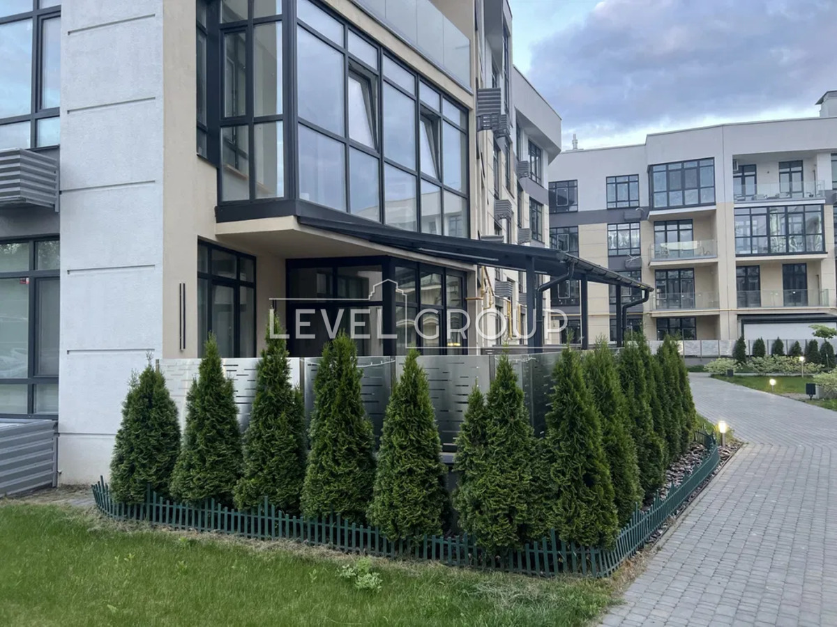 Дубищанська вул., 4