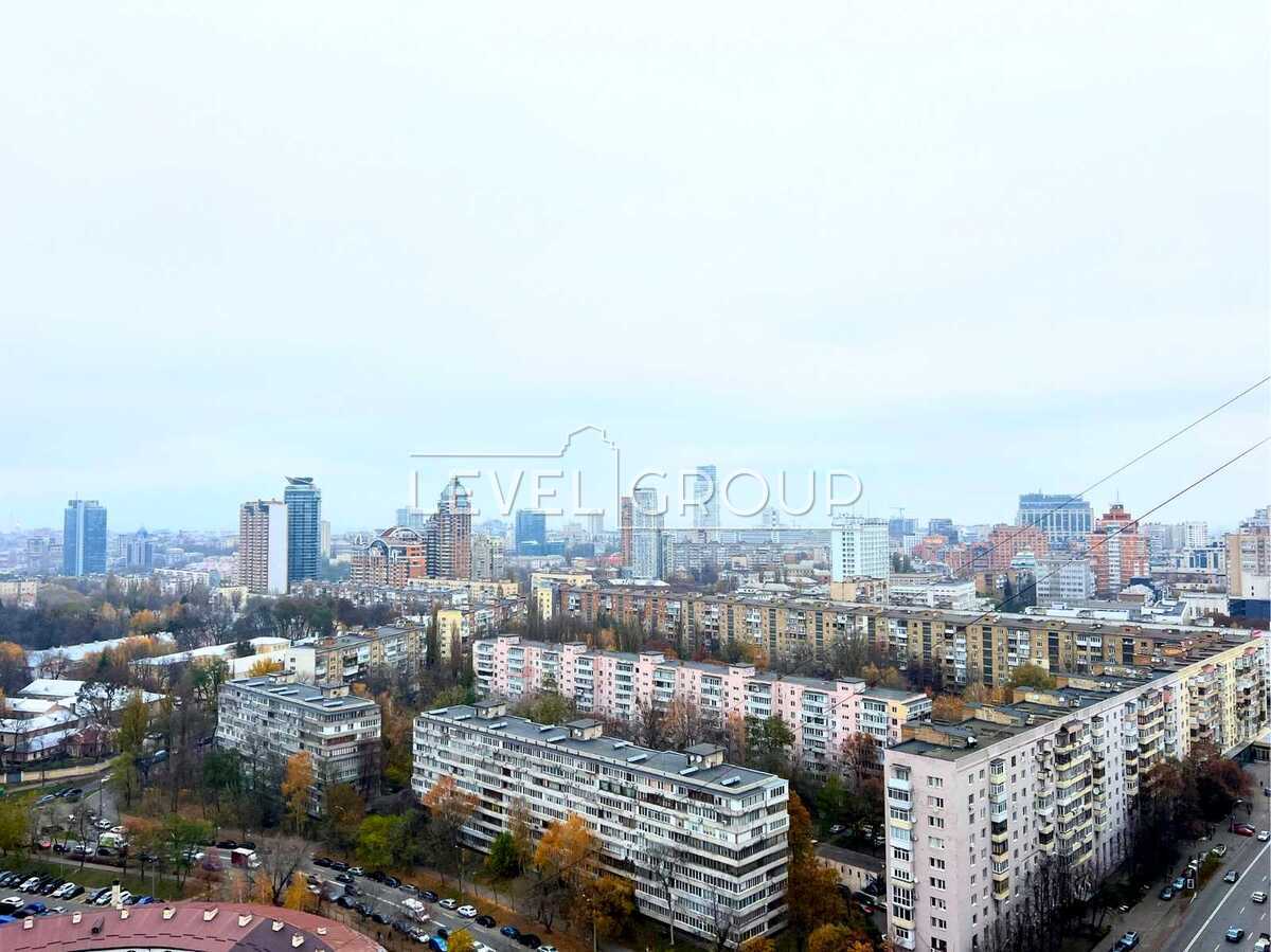 Yevhen Konovalets St. (Shchorsa), 36b