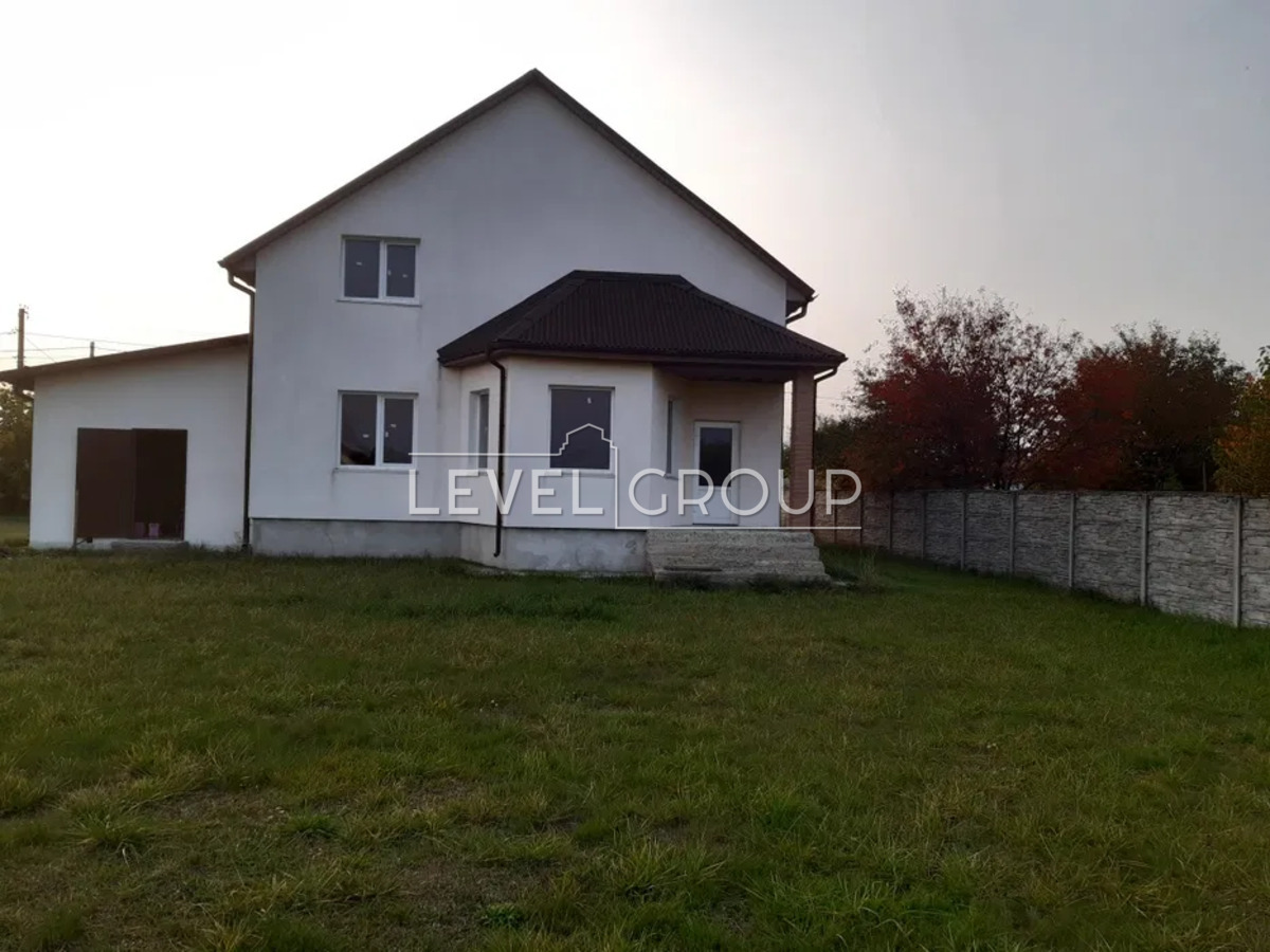 Каштанова вул., 6