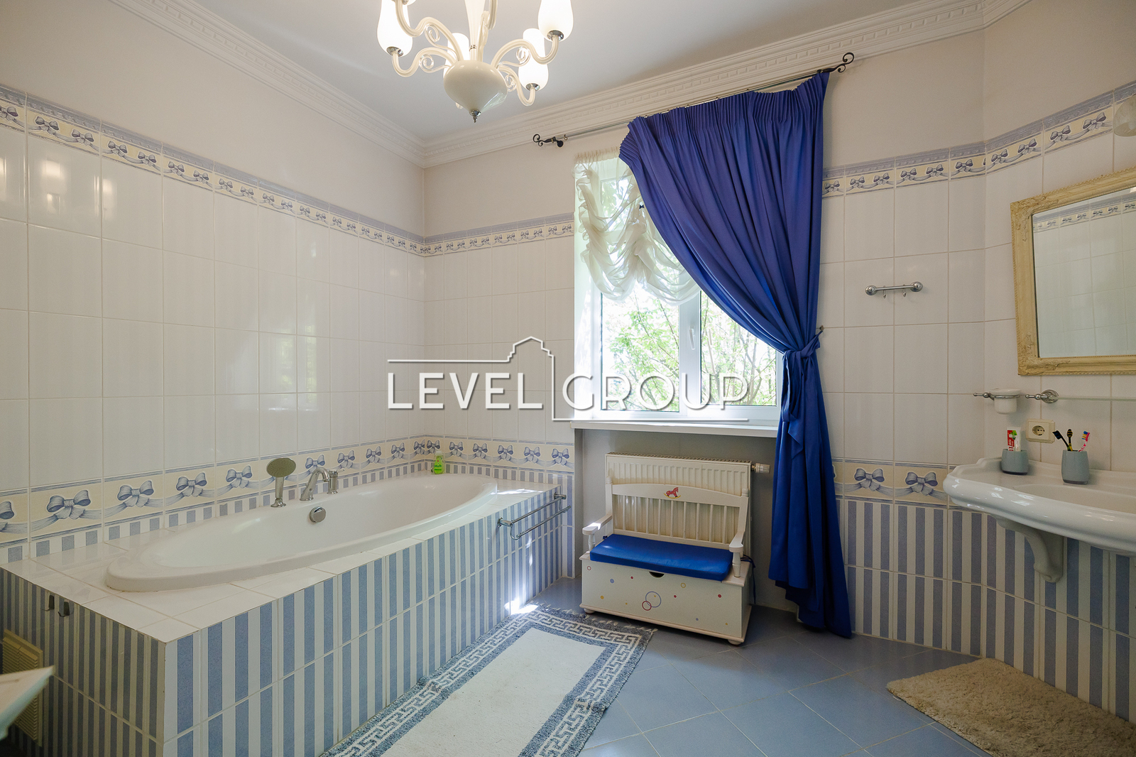 М. Грушевського