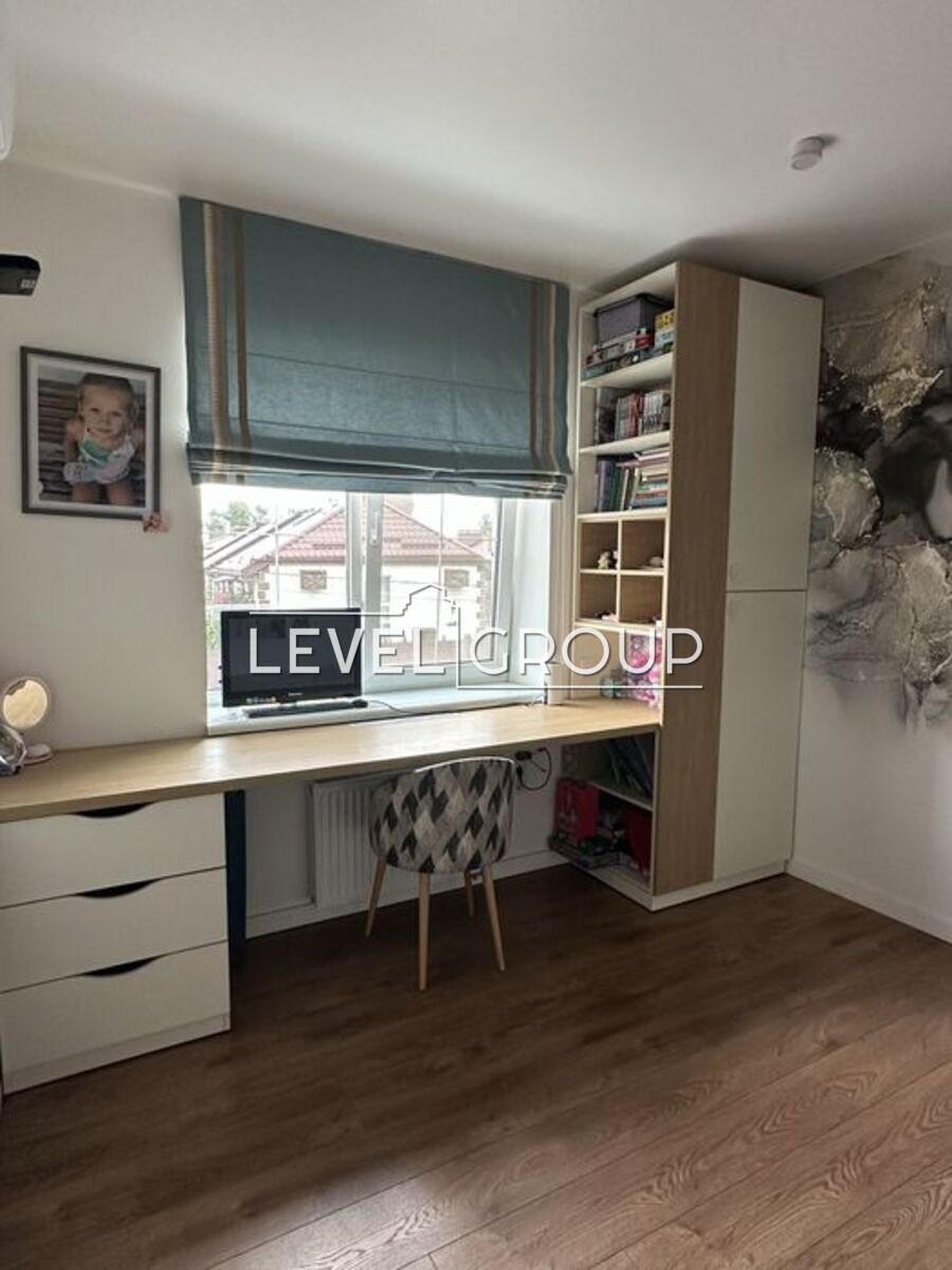 Кузьми Скрябіна вул.