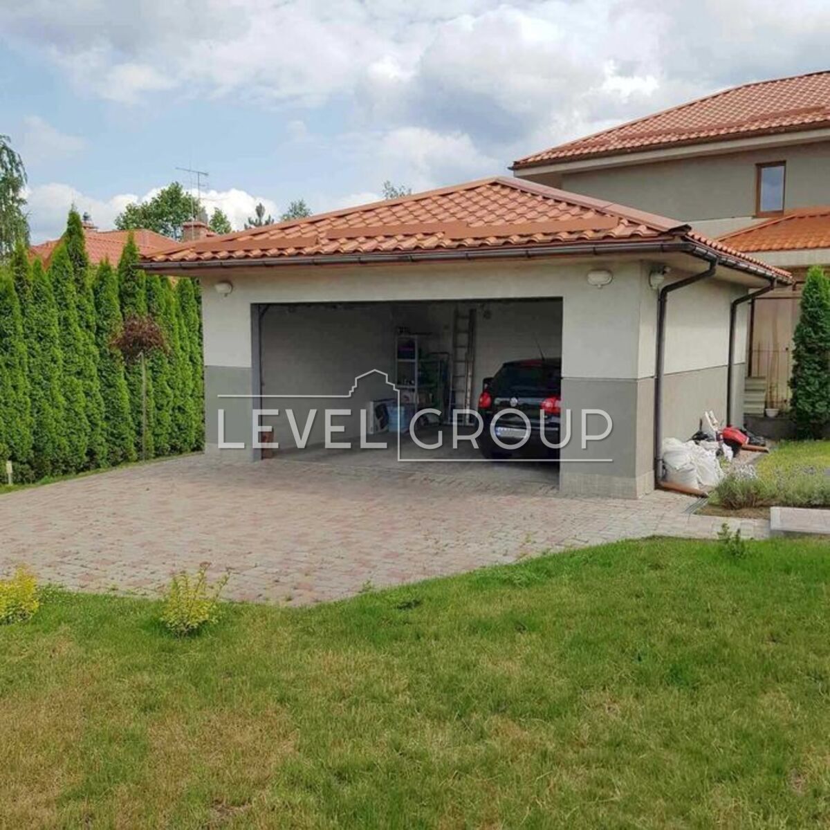 Італійська, 14