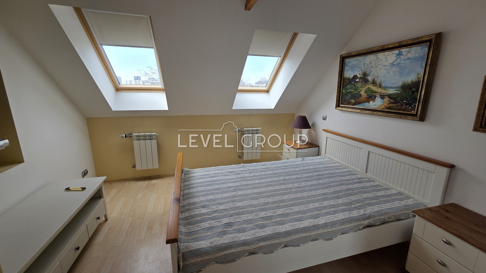 Локомотивна вул.