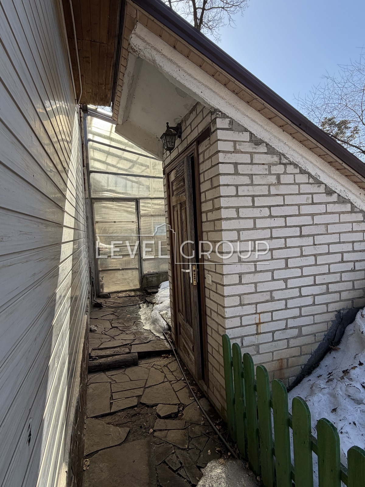 Yasnopolyanska, 33-G