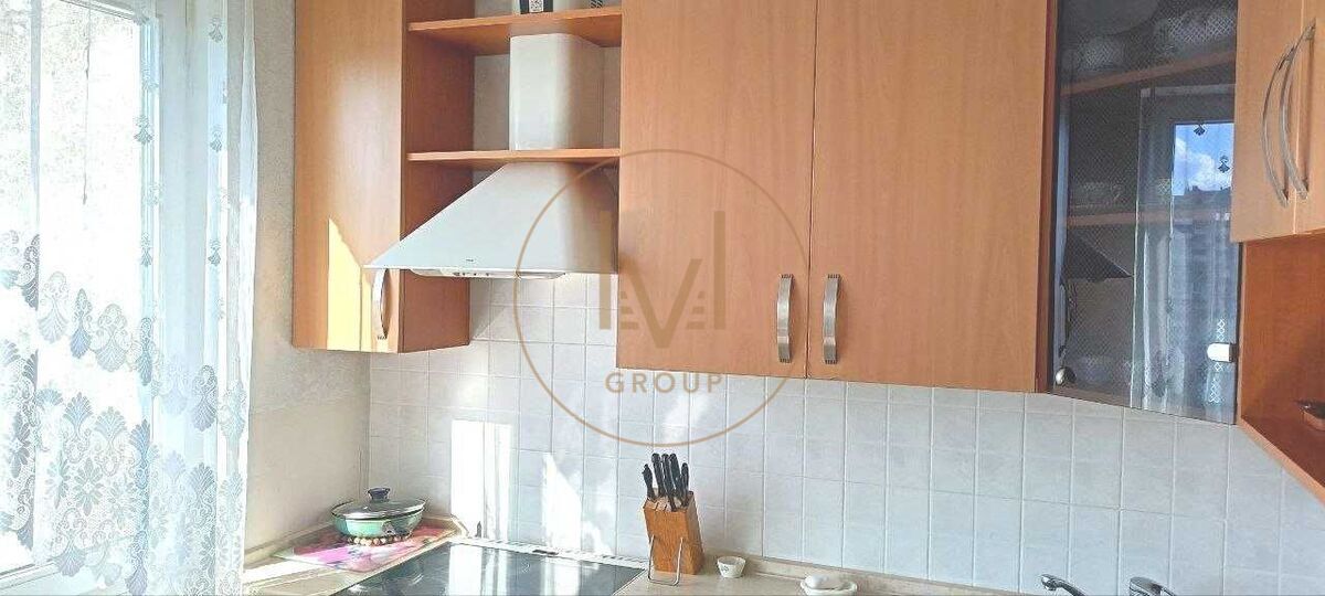 Композитора Лятошинського вул., 2