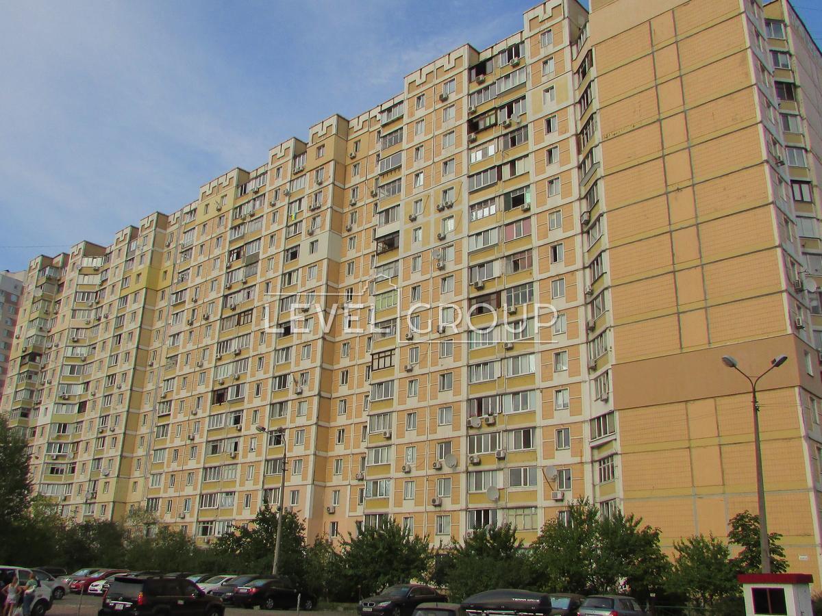 Петра Григоренка просп., 1/7
