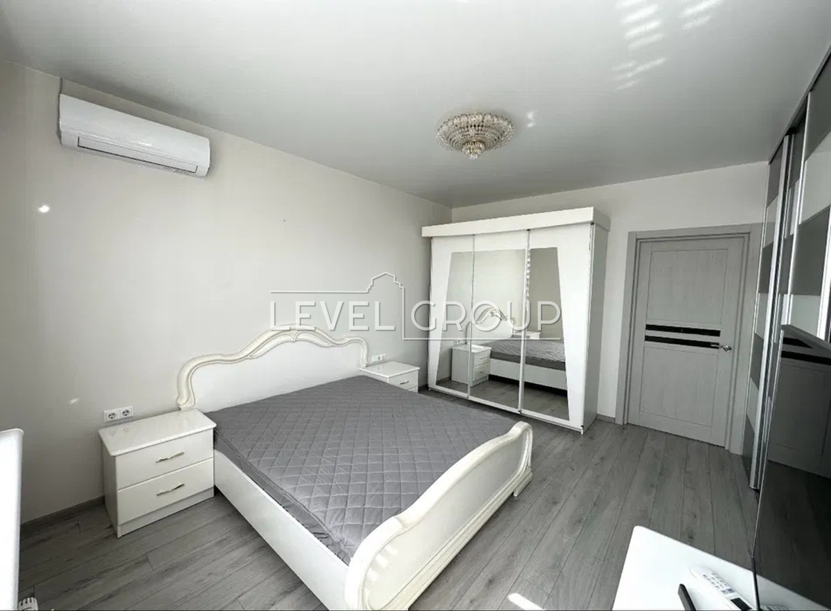 Osvyati St., 16a