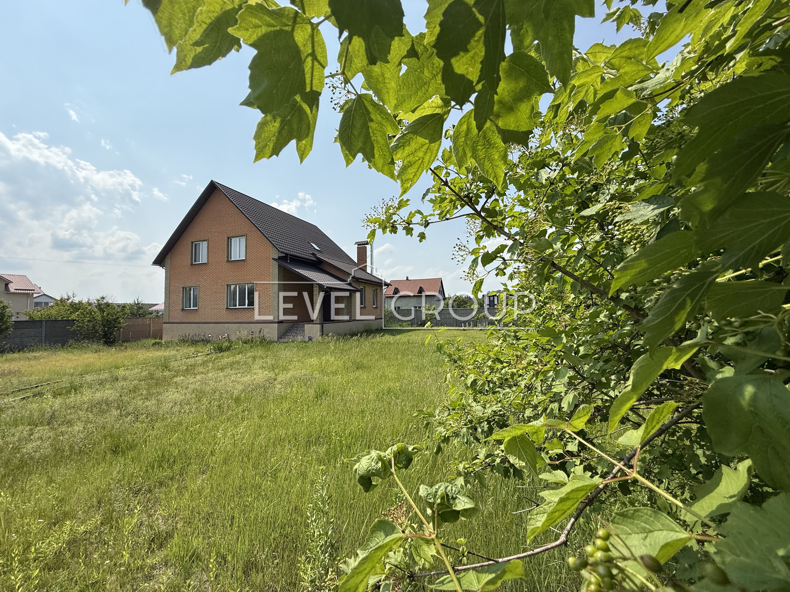 Миколаївська, 37