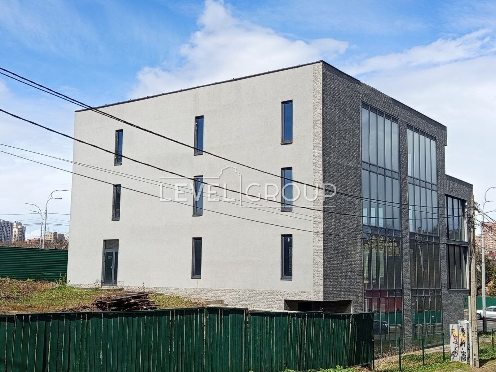 Крутогірна, 34